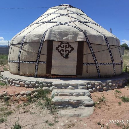 Guest House And Yurt Camp "Ailuu" Tong Exterior foto